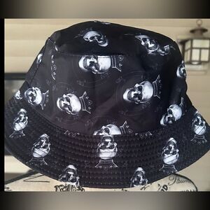 Black and white skull bucket hat, one size fits most